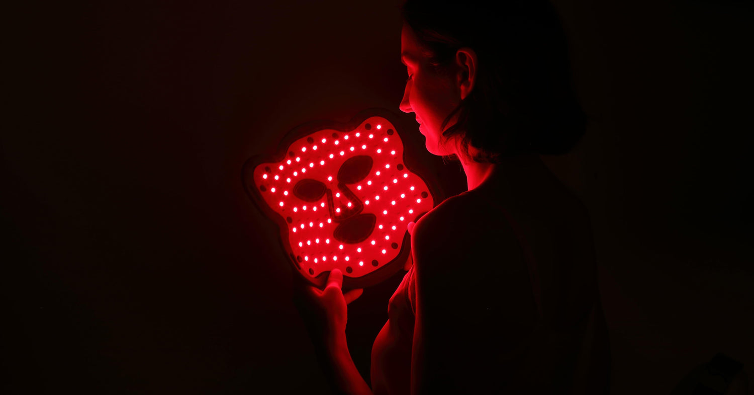 The Light Within: How Red Light LED Masks Revive Skin Calmly and Naturally